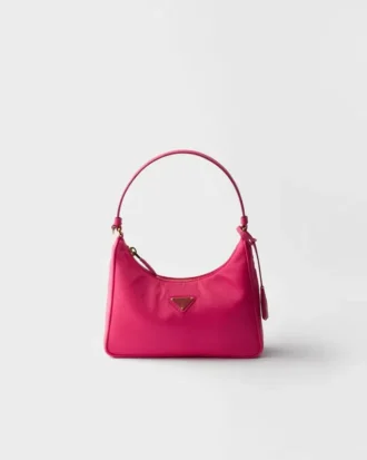 Mini taška Prada Re-Edition 2005 z materiálu Re-Nylon a Saffiano