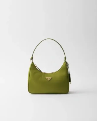 Mini taška Prada Re-Edition 2005 z materiálu Re-Nylon a Saffiano