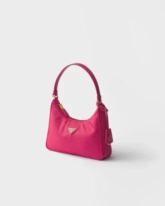 Mini taška Prada Re-Edition 2005 z materiálu Re-Nylon a Saffiano