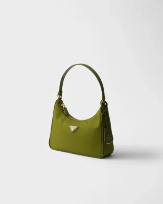 Mini taška Prada Re-Edition 2005 z materiálu Re-Nylon a Saffiano
