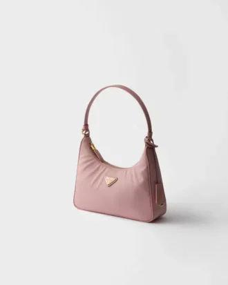 Mini taška Prada Re-Edition 2005 z materiálu Re-Nylon a Saffiano