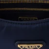 Mini taška Prada Re-Edition 2005 z materiálu Re-Nylon a Saffiano Mini taška Prada Re-Edition 2005 z materiálu Re-Nylon a Saffiano