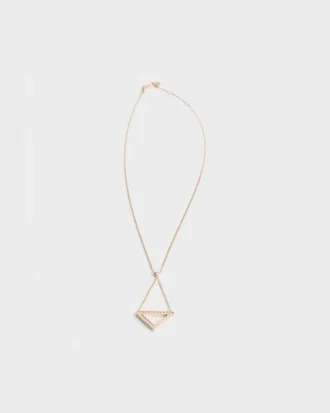 Náhrdelník Eternal Gold Cut-Out s přívěskem ze žlutého zlata s diamanty Náhrdelník Eternal Gold Cut-Out s přívěskem ze žlutého zlata s diamanty