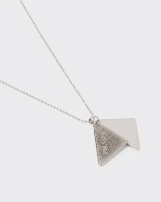 Náhrdelník s přívěskem Prada Symbole Náhrdelník s přívěskem Prada Symbole