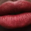 Náplň do rtěnky Prada Monochrome Hyper Matte – B03 – Mahogany Náplň do rtěnky Prada Monochrome Hyper Matte – B03 – Mahogany