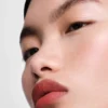 Náplň do rtěnky Prada Monochrome Soft Matte – B103 – kaštanová Náplň do rtěnky Prada Monochrome Soft Matte – B103 – kaštanová