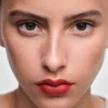 Náplň do rtěnky Prada Monochrome Soft Matte – B103 – kaštanová Náplň do rtěnky Prada Monochrome Soft Matte – B103 – kaštanová