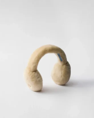 Náušníky z ovčí kůže