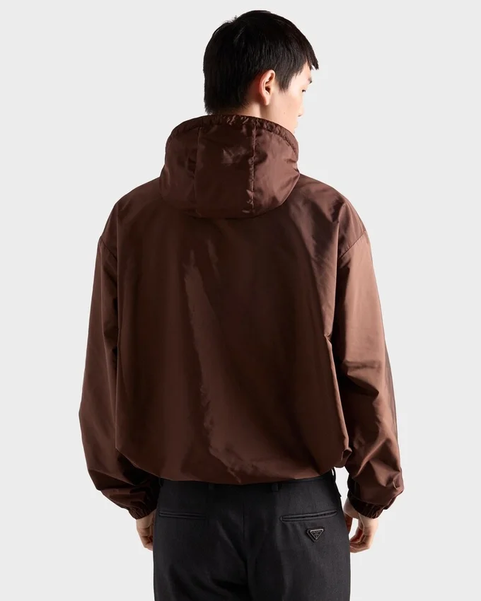 Oboustranná bunda z materiálu Re-Nylon Oboustranná bunda z materiálu Re-Nylon