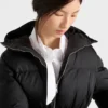 Peřová bunda s kapucí Re-Nylon Peřová bunda s kapucí Re-Nylon