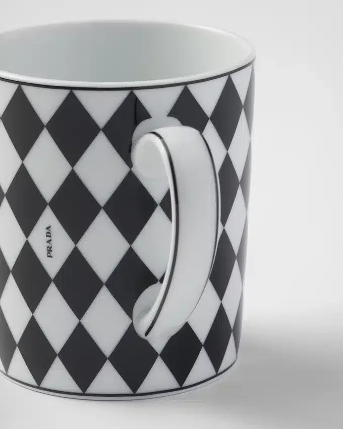 Porcelánový hrnek – šachovnice Porcelánový hrnek – šachovnice