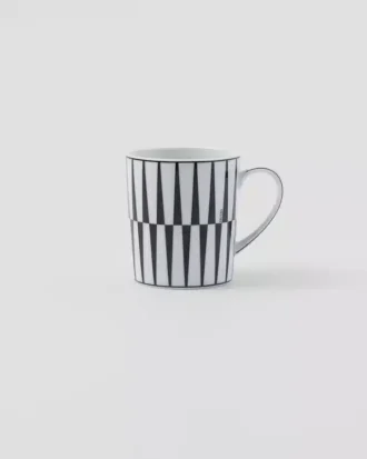 Porcelánový hrnek – pruhy Porcelánový hrnek – pruhy