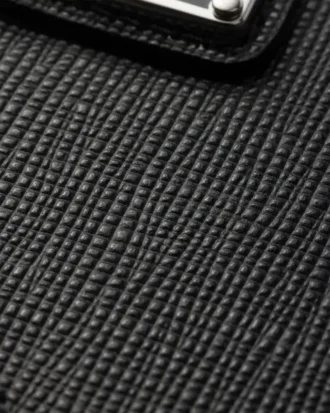 Pouzdro z kůže Saffiano pro iPhone 16 Pro Max