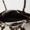 Prada Bonnie Středně velká kabelka z potištěné kůže Prada Bonnie Středně velká kabelka z potištěné kůže