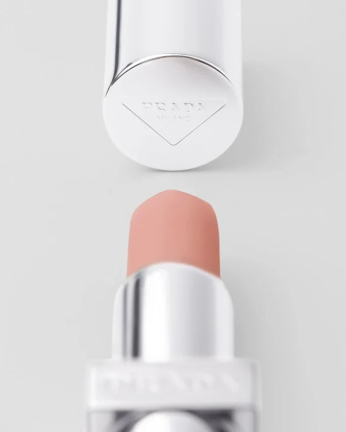 Prada Optimizing Care Lip Balm – U013 – Guava Prada Optimizing Care Lip Balm – U013 – Guava