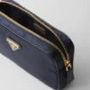 Prada Re-Edition 1978 Pouzdro z materiálu Re-Nylon a kůže Saffiano Prada Re-Edition 1978 Pouzdro z materiálu Re-Nylon a kůže Saffiano