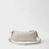 Prada Re-Edition 2002 Středně velká kožená taška přes rameno