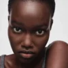 Prada Reveal Skin Optimizing Foundation – Dn90 – tmavá neutrální Prada Reveal Skin Optimizing Foundation – Dn90 – tmavá neutrální