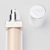 Prada Reveal Skin Optimizing Foundation – Lw5 – Světlý teplý Prada Reveal Skin Optimizing Foundation – Lw5 – Světlý teplý