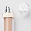 Prada Reveal Skin Optimizing Foundation – Mw55 – Středně teplý Prada Reveal Skin Optimizing Foundation – Mw55 – Středně teplý