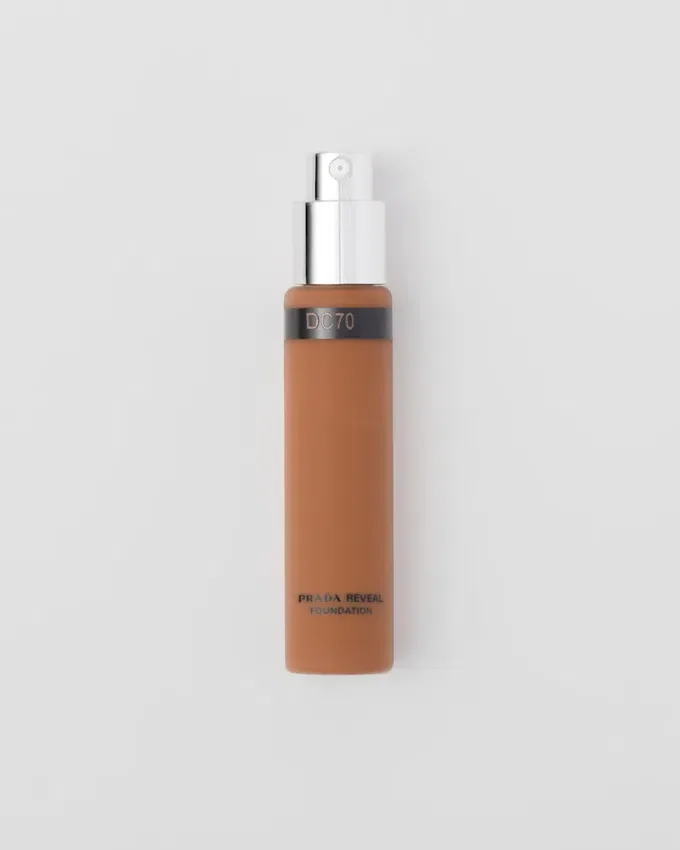 Prada Reveal Skin Optimizing Foundation Refill – Dc70 – Tmavý chladný Prada Reveal Skin Optimizing Foundation Refill – Dc70 – Tmavý chladný
