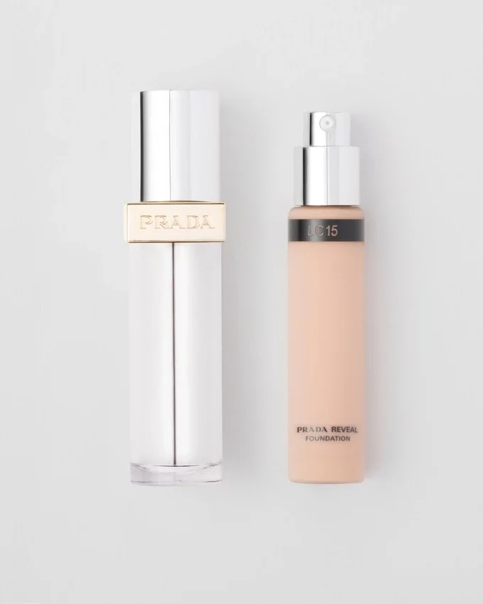 Prada Reveal Skin Optimizing Foundation Refill – Lc15 – Light Cool Prada Reveal Skin Optimizing Foundation Refill – Lc15 – Light Cool