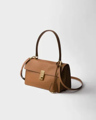 Prada Soft Středně velká kožená taška přes rameno