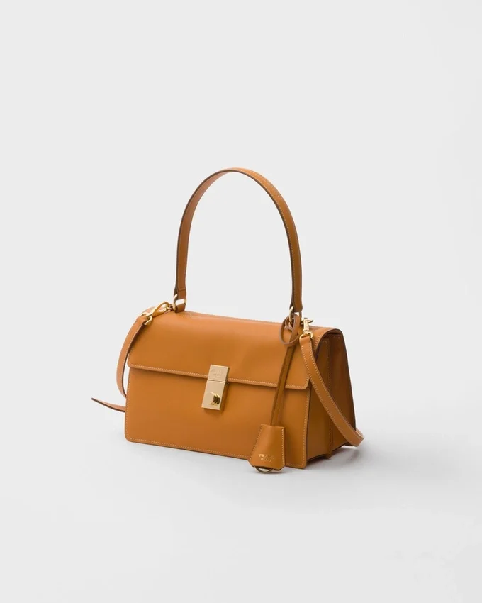 Prada Soft Středně velká kožená taška přes rameno Prada Soft Středně velká kožená taška přes rameno