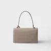 Prada Soft Středně velká kožená taška přes rameno Prada Soft Středně velká kožená taška přes rameno