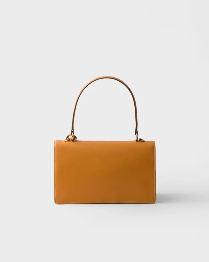 Prada Soft Středně velká kožená taška přes rameno Prada Soft Středně velká kožená taška přes rameno