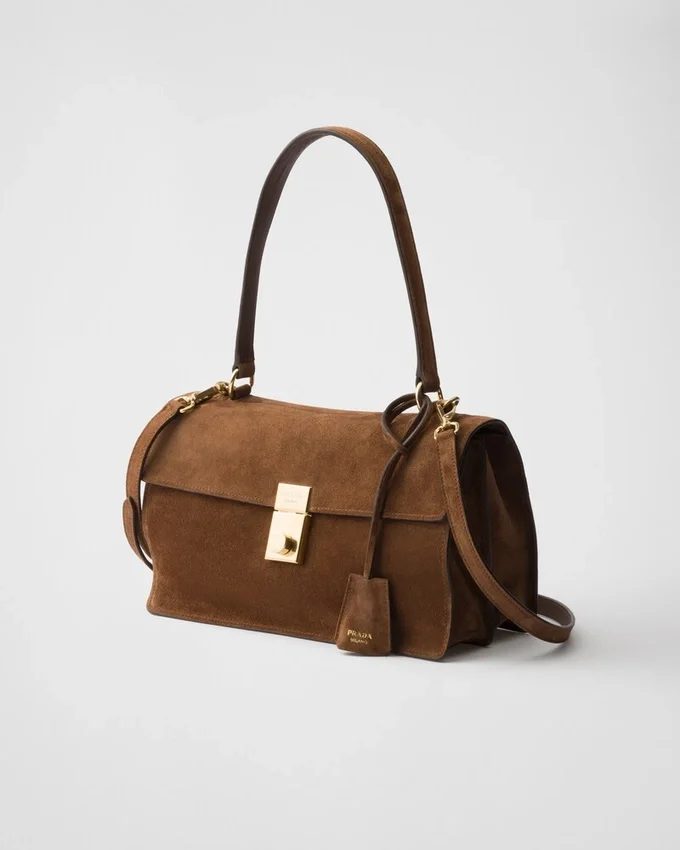Prada Soft Středně velká semišová taška přes rameno Prada Soft Středně velká semišová taška přes rameno