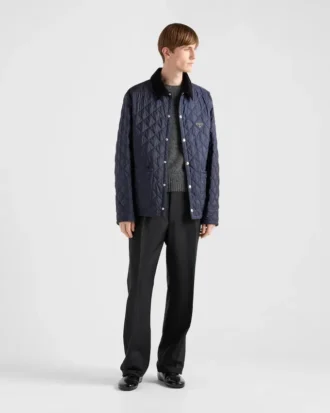 Prošívaná bunda z materiálu Re-Nylon Prošívaná bunda z materiálu Re-Nylon