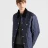 Prošívaná bunda z materiálu Re-Nylon Prošívaná bunda z materiálu Re-Nylon
