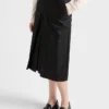 Rozšiřující se sukně z materiálu Re-Nylon Rozšiřující se sukně z materiálu Re-Nylon