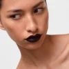 Rtěnka Prada Monochrome Hyper Matte – P57 – Ultraviolet Rtěnka Prada Monochrome Hyper Matte – P57 – Ultraviolet