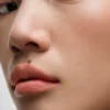 Rtěnka Prada Monochrome Soft Matte – B108 – Béžová Rtěnka Prada Monochrome Soft Matte – B108 – Béžová