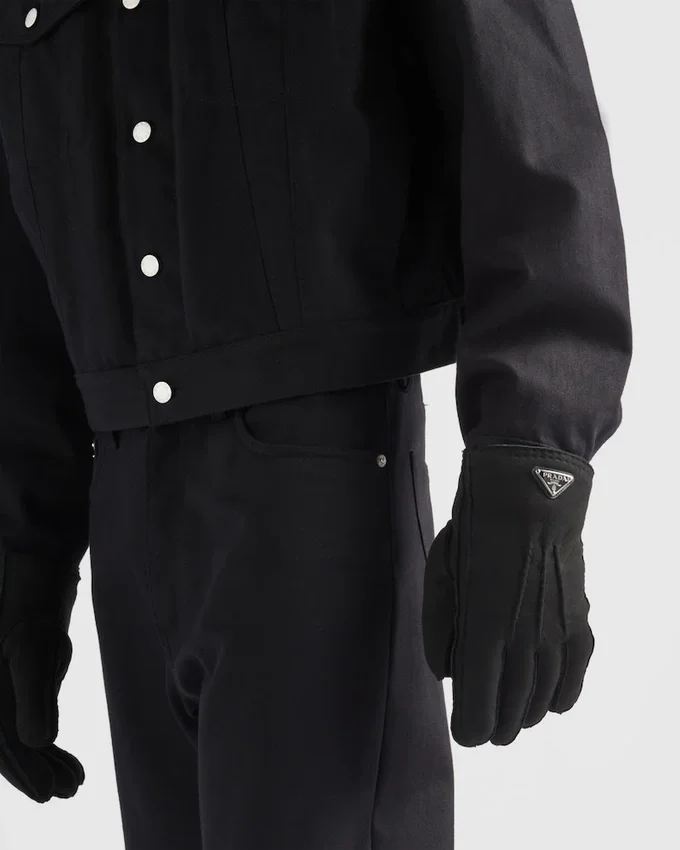 Rukavice z ovčí kůže Rukavice z ovčí kůže