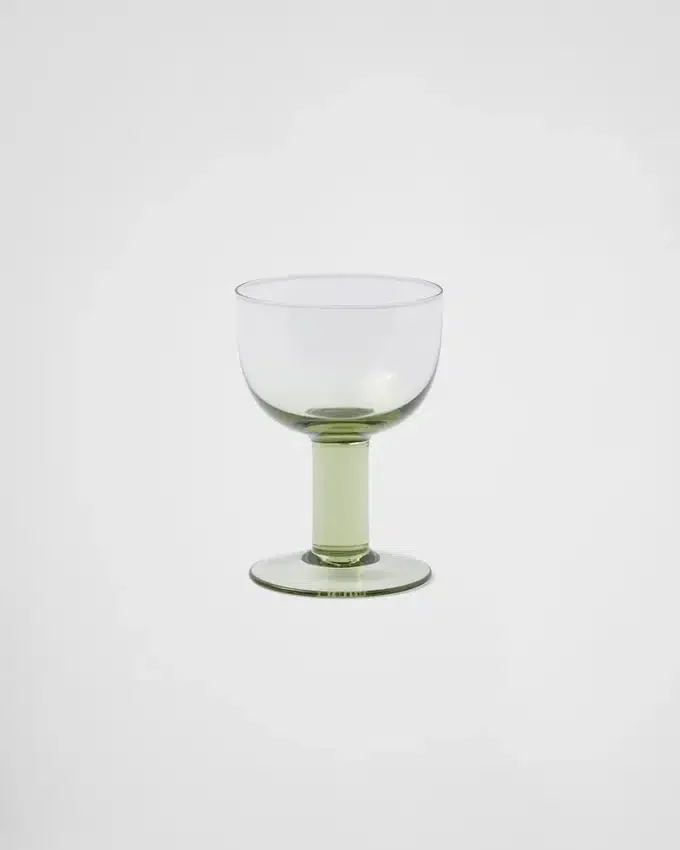 Sada dvou křišťálových sklenic na červené víno – Plinth Sada dvou křišťálových sklenic na červené víno – Plinth