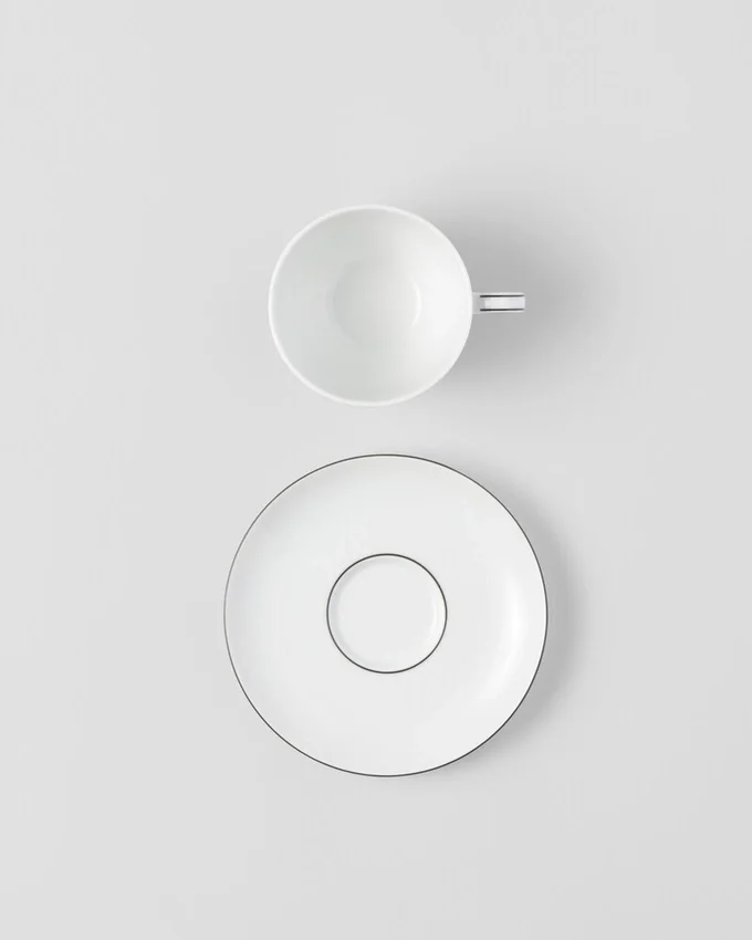 Sada dvou porcelánových čajových šálků – pruhy Sada dvou porcelánových čajových šálků – pruhy