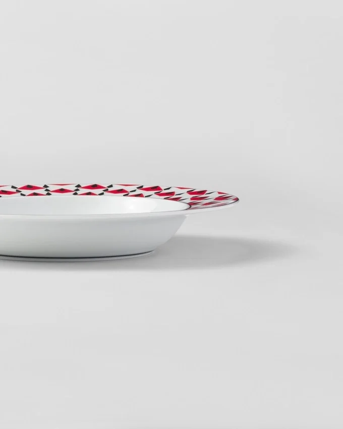 Sada dvou porcelánových polévkových talířů – Vienna Red Sada dvou porcelánových polévkových talířů – Vienna Red
