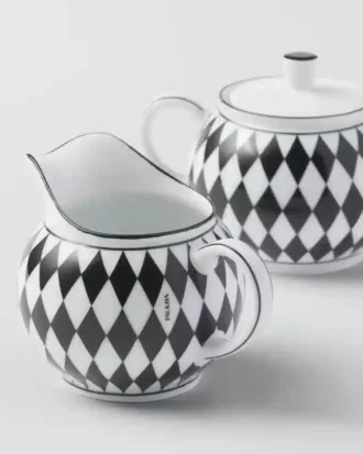 Sada porcelánové konvičky na mléko a cukřenky – šachovnicový vzor