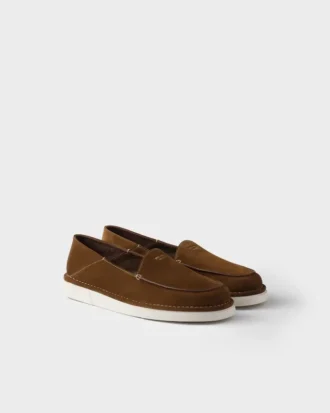 Semišové slip-ony