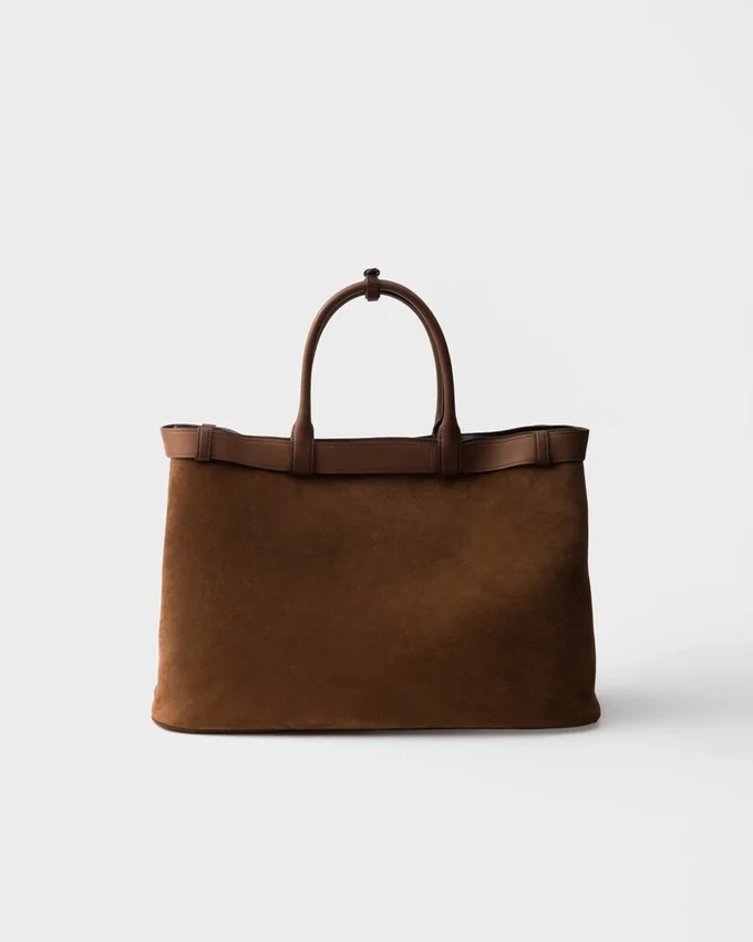 Semišová taška Prada Buckle s páskem Semišová taška Prada Buckle s páskem
