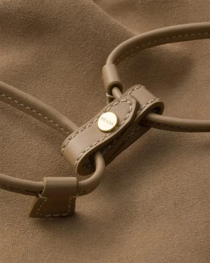 Semišová taštička Prada Wish Semišová taštička Prada Wish
