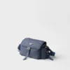 Střední taška přes rameno Prada Explore z materiálu Re-Nylon s klopou