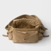 Střední taška přes rameno Prada Explore z materiálu Re-Nylon s klopou