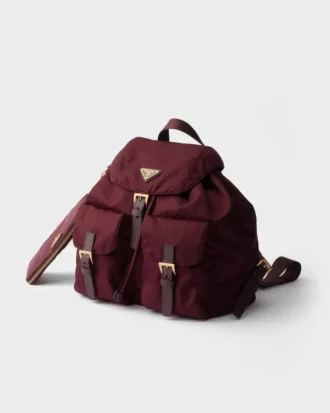 Středně velký batoh Re-Nylon s pouzdrem