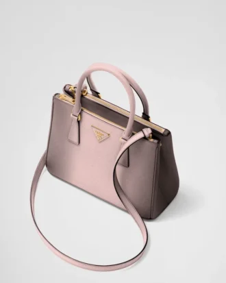 Středně velká kožená taška Prada Galleria Ombra Saffiano
