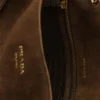 Středně velká semišová taška Prada Carry Středně velká semišová taška Prada Carry