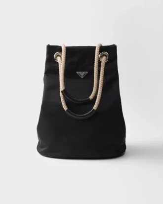 Středně velká taška Prada Mariner z materiálu Re-Nylon